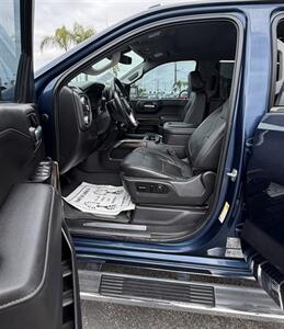 2020 GMC Sierra 1500 SLT   - Photo 6 - Bakersfield, CA 93305