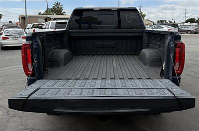 2020 GMC Sierra 1500 SLT   - Photo 14 - Bakersfield, CA 93305