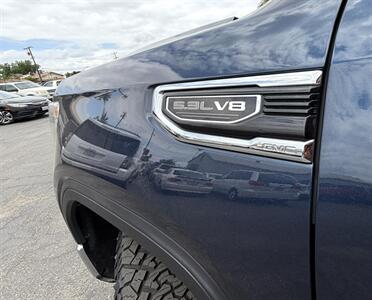 2020 GMC Sierra 1500 SLT   - Photo 29 - Bakersfield, CA 93305