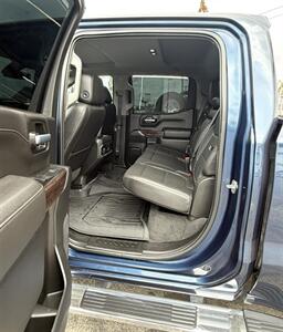 2020 GMC Sierra 1500 SLT   - Photo 7 - Bakersfield, CA 93305