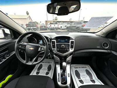 2015 Chevrolet Cruze 1LT Auto   - Photo 17 - Bakersfield, CA 93305