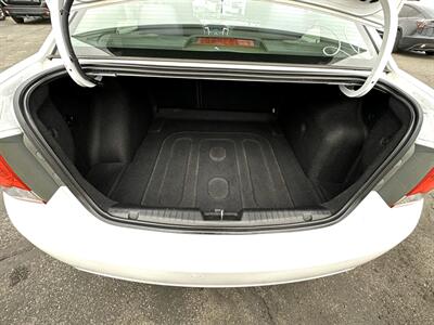 2015 Chevrolet Cruze 1LT Auto   - Photo 11 - Bakersfield, CA 93305