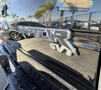 2013 Ford F-150 SVT Raptor   - Photo 13 - Bakersfield, CA 93301