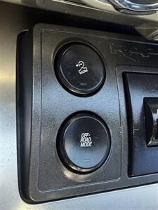 2013 Ford F-150 SVT Raptor   - Photo 30 - Bakersfield, CA 93301