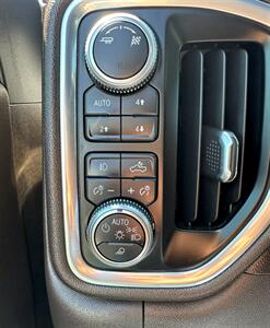 2019 GMC Sierra 1500 SLT   - Photo 26 - Bakersfield, CA 93301