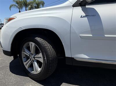 2011 Toyota Highlander Limited - Photo 29 - Bakersfield, CA 93305