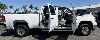 2009 GMC Sierra 2500HD SLE   - Photo 13 - Bakersfield, CA 93301
