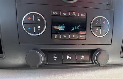 2009 GMC Sierra 2500HD SLE   - Photo 20 - Bakersfield, CA 93301