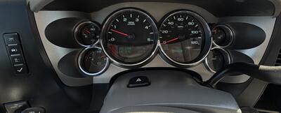 2009 GMC Sierra 2500HD SLE   - Photo 25 - Bakersfield, CA 93301