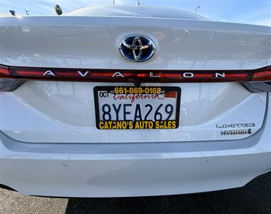 2021 Toyota Avalon Hybrid Limited - Photo 10 - Bakersfield, CA 93301
