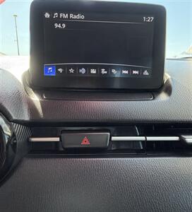 2019 Toyota Yaris   - Photo 23 - Bakersfield, CA 93301