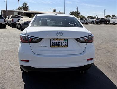 2019 Toyota Yaris   - Photo 9 - Bakersfield, CA 93301