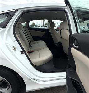 2019 Honda Civic LX   - Photo 17 - Bakersfield, CA 93305