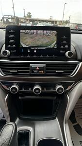 2018 Honda Accord LX   - Photo 25 - Bakersfield, CA 93305