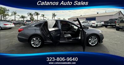 2018 Honda Accord LX   - Photo 14 - Bakersfield, CA 93305