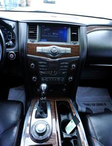 2017 Nissan Armada SV AWD   - Photo 14 - Bakersfield, CA 93301