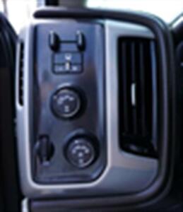 2017 GMC Sierra 1500 SLT Crew Cab Short Box 4WD   - Photo 13 - Bakersfield, CA 93305