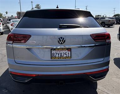 2022 Volkswagen Atlas Cross Sport V6 SE - Photo 10 - Bakersfield, CA 93305