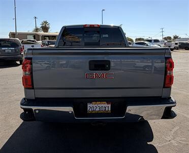 2015 GMC Sierra 1500 SLT   - Photo 10 - Bakersfield, CA 93305