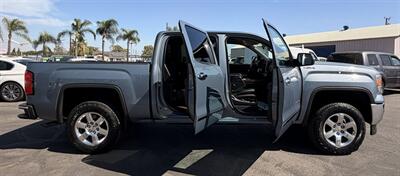 2015 GMC Sierra 1500 SLT   - Photo 16 - Bakersfield, CA 93305