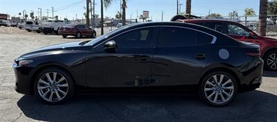 2021 Mazda Mazda3 Sedan Select   - Photo 4 - Bakersfield, CA 93301