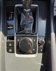 2021 Mazda Mazda3 Sedan Select   - Photo 22 - Bakersfield, CA 93301