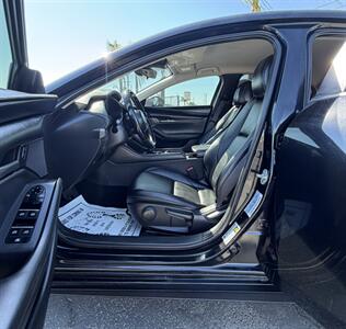 2021 Mazda Mazda3 Sedan Select   - Photo 6 - Bakersfield, CA 93301