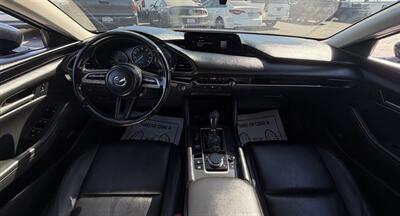 2021 Mazda Mazda3 Sedan Select   - Photo 18 - Bakersfield, CA 93301