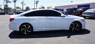 2018 Honda Accord Sport   - Photo 9 - Bakersfield, CA 93305