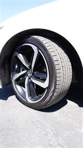 2018 Honda Accord Sport   - Photo 20 - Bakersfield, CA 93305