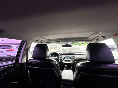 2013 Toyota Avalon Hybrid XLE Premium   - Photo 17 - Bakersfield, CA 93305