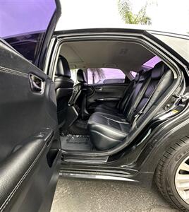 2013 Toyota Avalon Hybrid XLE Premium   - Photo 7 - Bakersfield, CA 93305