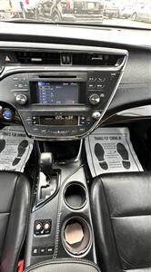 2013 Toyota Avalon Hybrid XLE Premium   - Photo 21 - Bakersfield, CA 93305