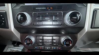 2019 Ford F-150 King Ranch   - Photo 23 - Bakersfield, CA 93305