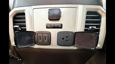 2019 Ford F-150 King Ranch   - Photo 19 - Bakersfield, CA 93305