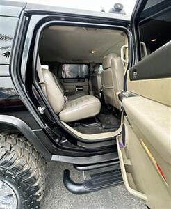 2003 Hummer H2   - Photo 14 - Bakersfield, CA 93305