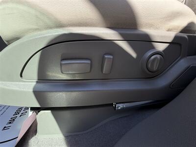 2017 GMC Acadia Limited - Photo 7 - Bakersfield, CA 93305