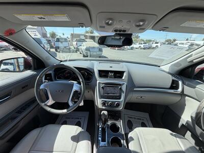 2017 GMC Acadia Limited - Photo 29 - Bakersfield, CA 93305