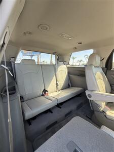2017 GMC Acadia Limited - Photo 26 - Bakersfield, CA 93305