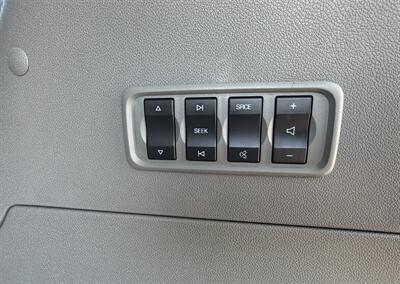 2017 GMC Acadia Limited - Photo 18 - Bakersfield, CA 93305