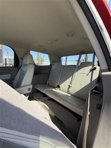 2017 GMC Acadia Limited - Photo 11 - Bakersfield, CA 93305