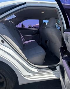 2017 Toyota Camry LE - Photo 17 - Bakersfield, CA 93305