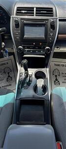 2017 Toyota Camry LE - Photo 21 - Bakersfield, CA 93305