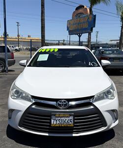 2017 Toyota Camry LE - Photo 2 - Bakersfield, CA 93305
