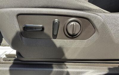 2021 GMC Sierra 1500 Elevation   - Photo 8 - Bakersfield, CA 93301