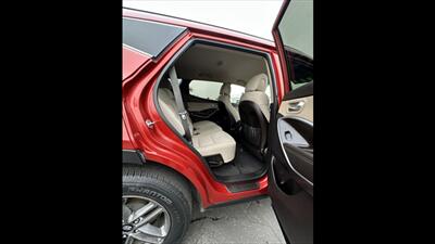 2017 Hyundai SANTA FE Sport 2.4L   - Photo 14 - Bakersfield, CA 93305