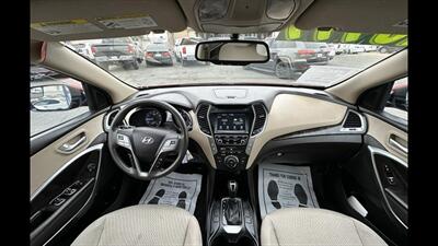 2017 Hyundai SANTA FE Sport 2.4L   - Photo 15 - Bakersfield, CA 93305