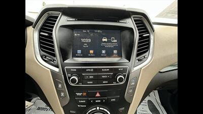 2017 Hyundai SANTA FE Sport 2.4L   - Photo 19 - Bakersfield, CA 93305