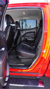 2016 GMC Canyon SLT   - Photo 7 - Bakersfield, CA 93301