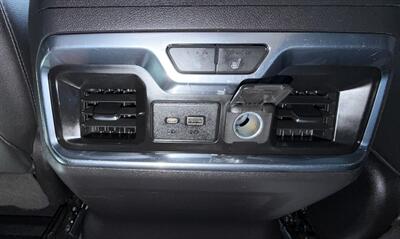 2020 GMC Sierra 1500 AT4 - Photo 19 - Bakersfield, CA 93301
